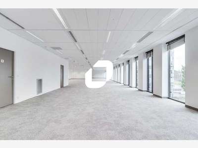 A louer Bureaux 399m² Arcueil