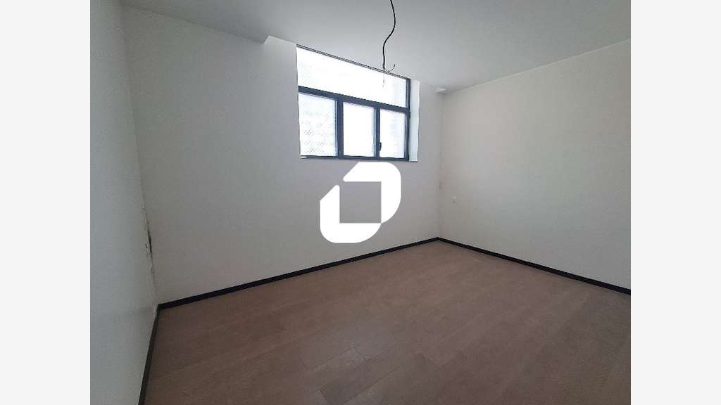 A louer Bureaux 244m² Arcueil