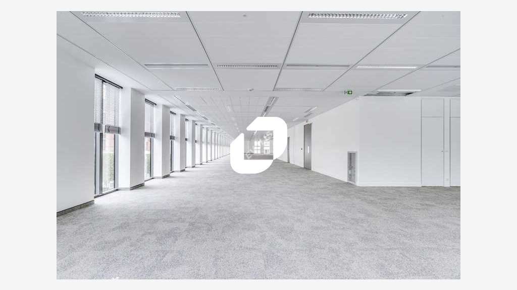 A louer Bureaux 2655m² Arcueil