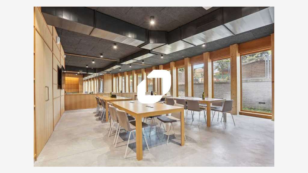 A louer Bureaux 1520m² Arcueil