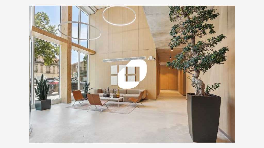 A louer Bureaux 1520m² Arcueil