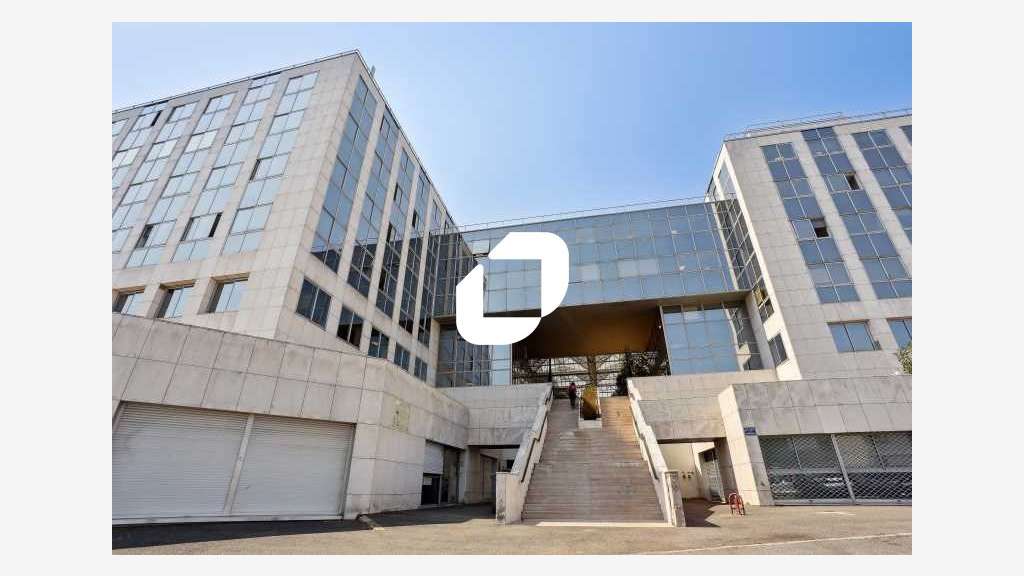 A louer Bureaux 544m² Arcueil