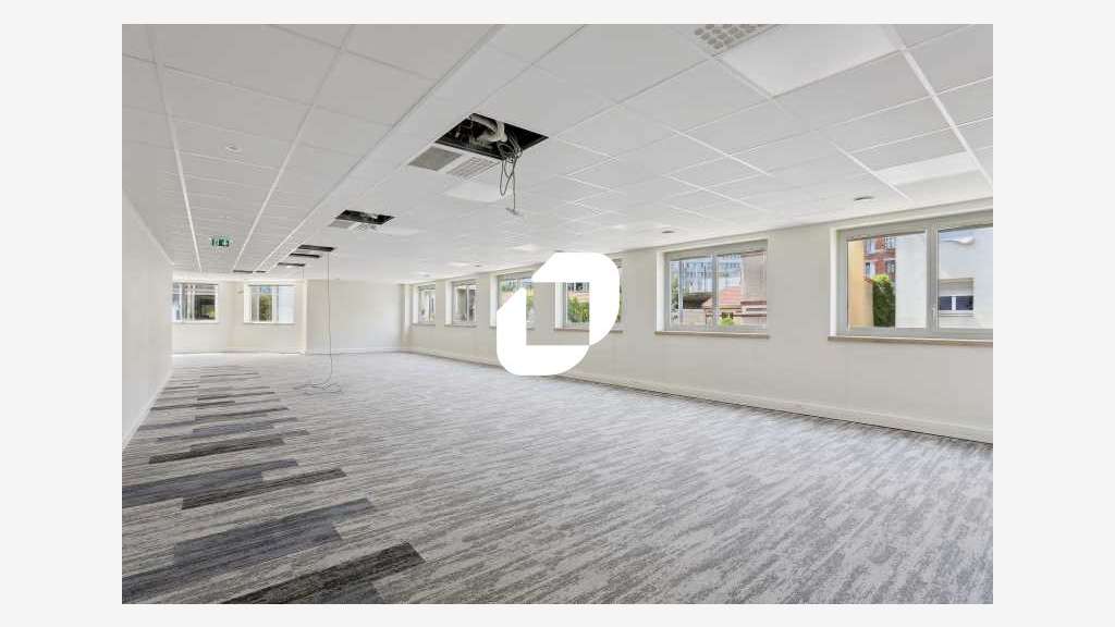 A louer Bureaux 544m² Arcueil