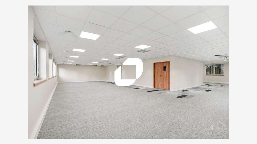 A louer Bureaux 2492m² Arcueil