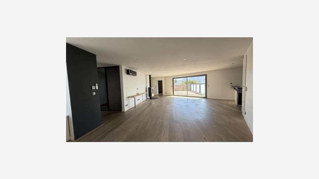 A louer superbes bureaux 174m² R+1 Argelès-sur-Mer