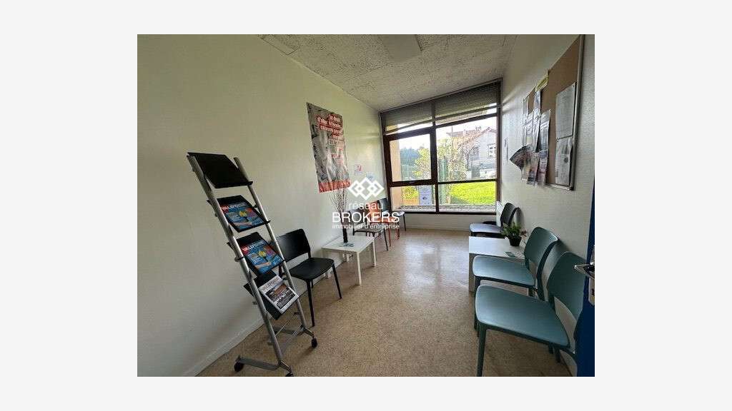 A louer bureaux 220m² à Argenteuil rue République