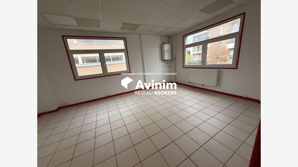 Bureaux de 150m² à louer à Argenteuil