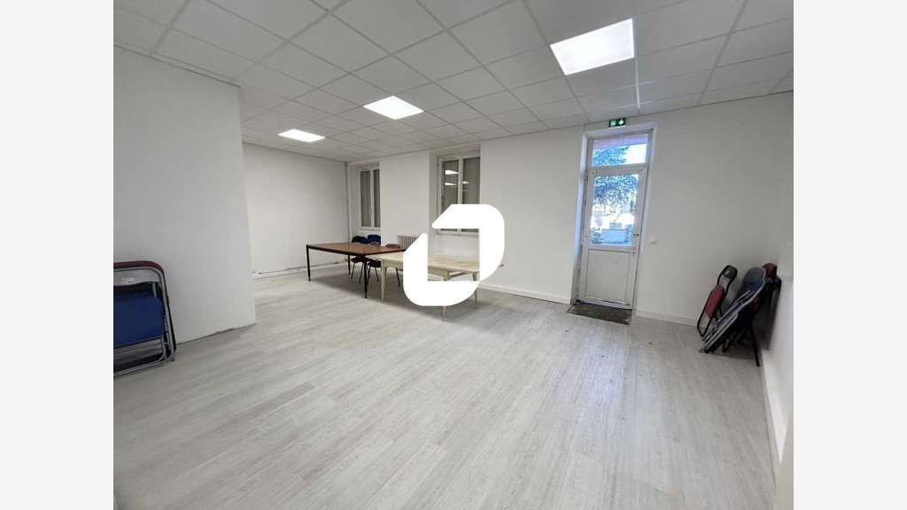A louer Bureaux 114m² Argenteuil