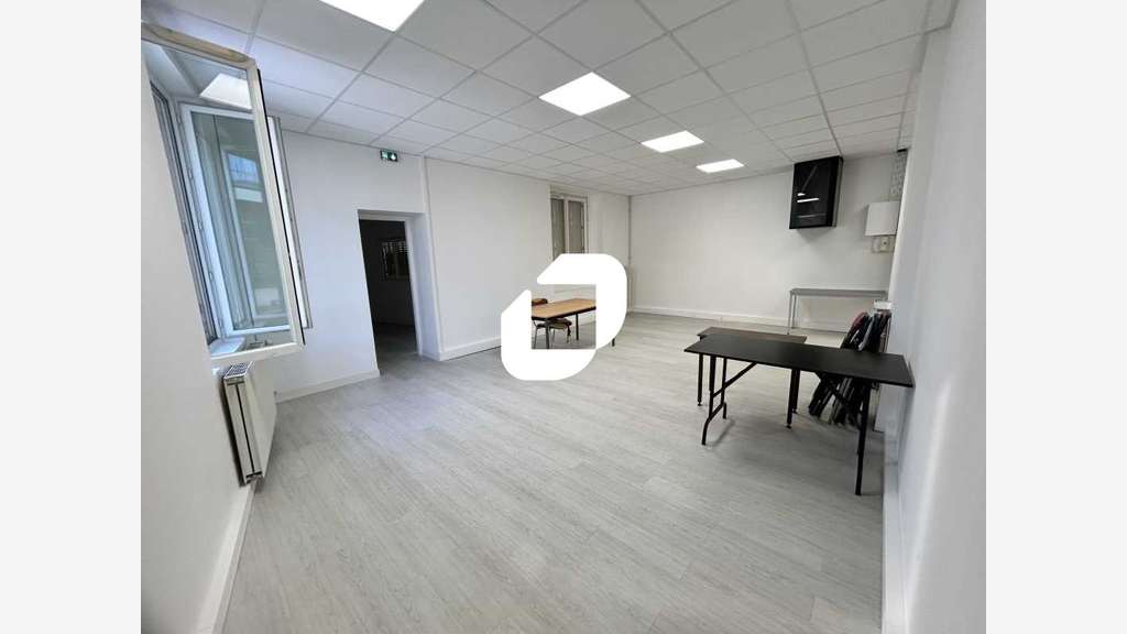 A louer Bureaux 114m² Argenteuil