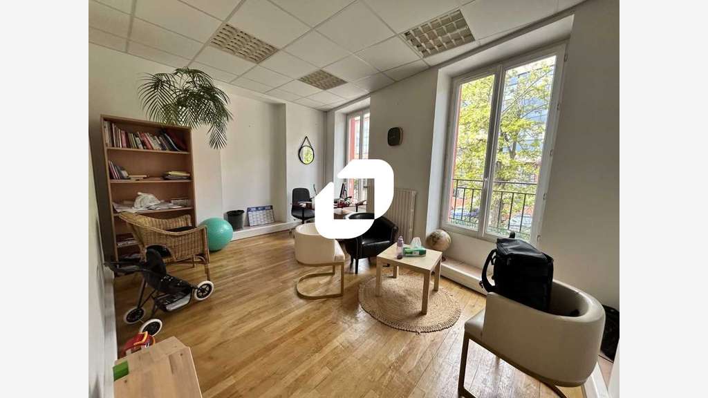 A louer Bureaux 230m² Argenteuil