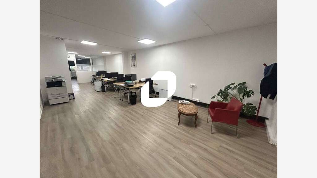 A louer Bureaux 178m² Argenteuil