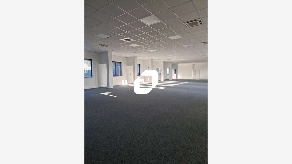 A louer Bureaux 220m² Argenteuil