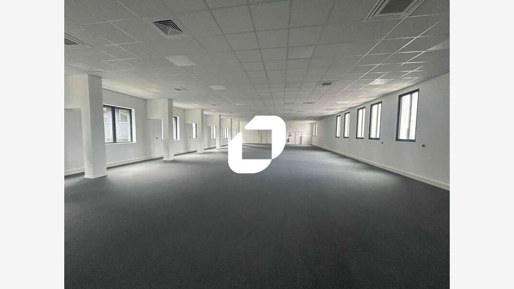 A louer Bureaux 220m² Argenteuil