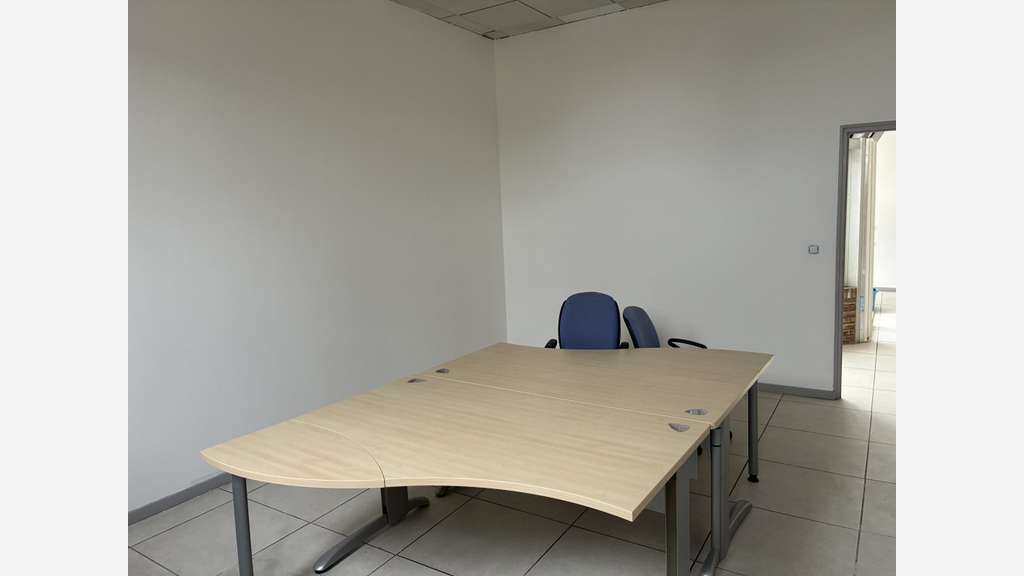 Bureau 24m² à louer à Arnouville