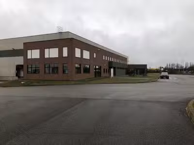À louer – bureaux de 500 m² à Arques