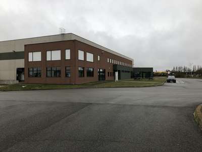 À louer – bureaux de 500 m² à Arques