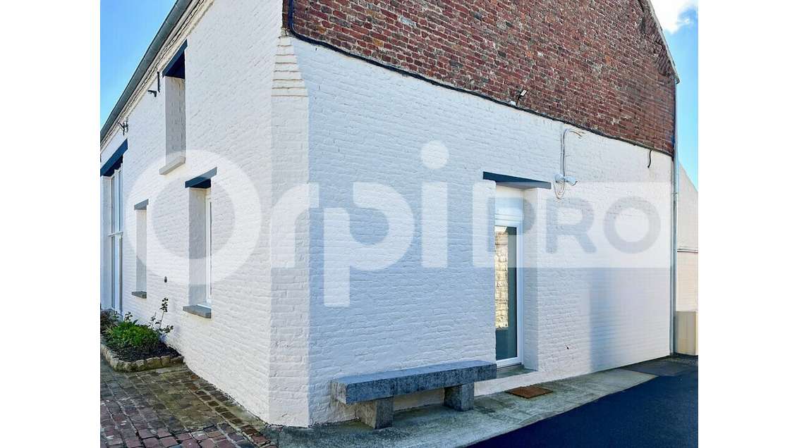 Bureau rénové  34m² à louer au coeur d'Arras