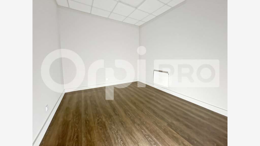A louer bureaux 132m² immeuble standing Arras