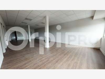 A louer bureaux 132m² immeuble standing Arras