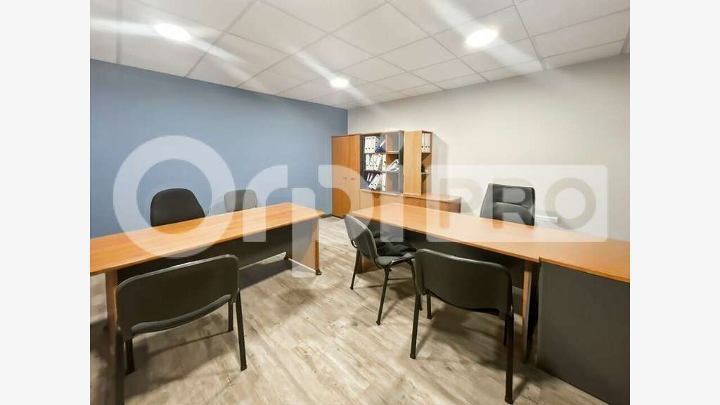 A louer local 125m² Arras emplacement premium