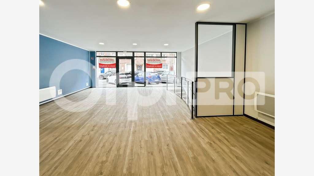 A louer local 125m² Arras emplacement premium