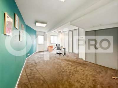 Bureau 88m² à louer empl 1bis à Arras centre
