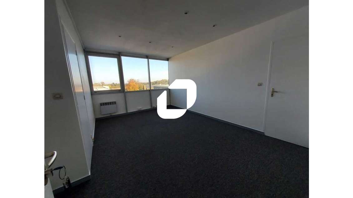 A louer Bureaux 142m² Artigues pres bordeaux