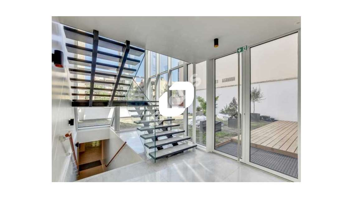 A louer Bureaux 181m² Asnieres sur seine