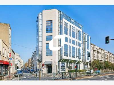 A louer Bureaux 966m² Asnieres sur seine