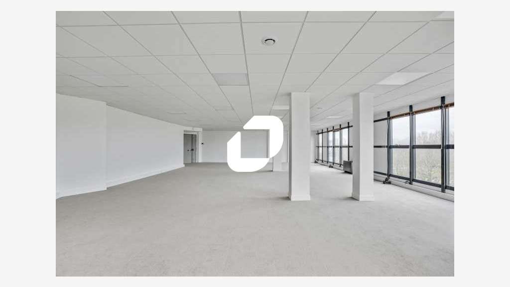 A louer Bureaux 966m² Asnieres sur seine