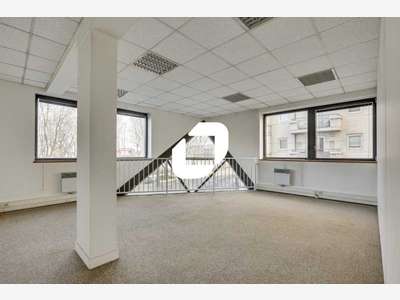 A louer Bureaux 225m² Asnieres sur seine