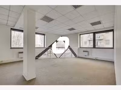 A louer Bureaux 225m² Asnieres sur seine
