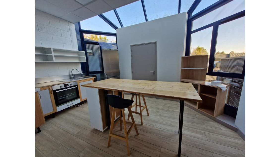 A louer très beaux bureaux 250m² R+1 Vannes Sud