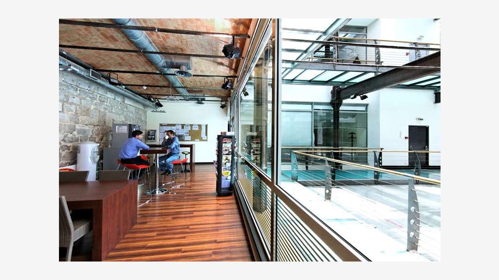 A louer bureaux 100m² à Marseille 13002