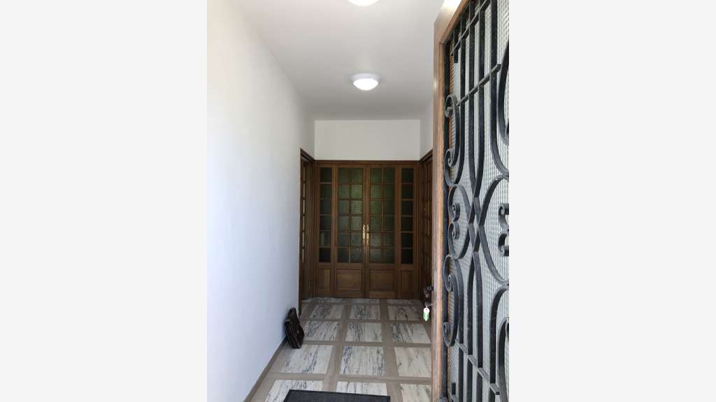 Bureaux 126m² à louer proche Paluds 13400 Aubagne