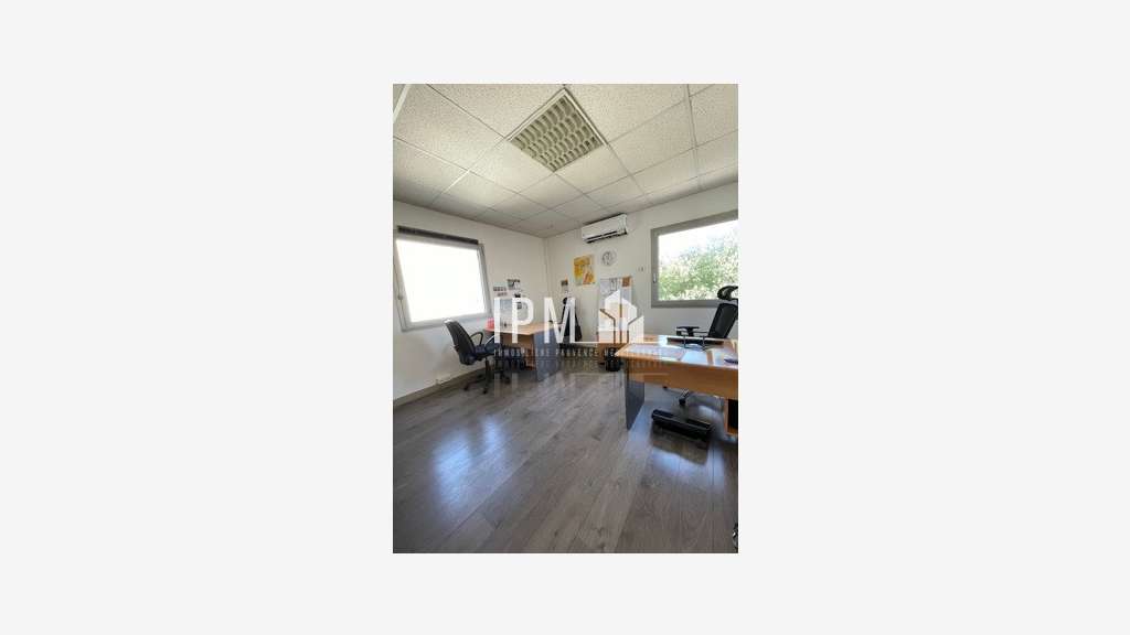 Bureaux de 213m² à louer Camp Major 13400 Aubagne