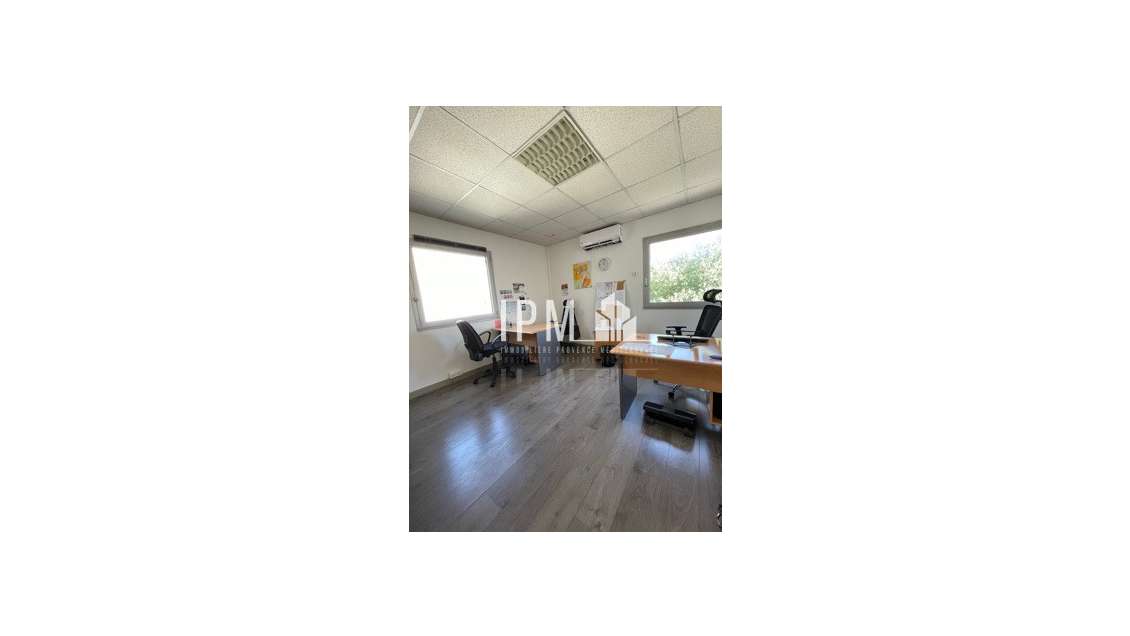 Bureaux de 213m² à louer Camp Major 13400 Aubagne