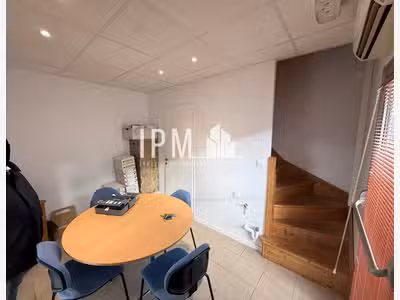 A louer bureaux 21m² ZI  Les Paluds à Aubagne