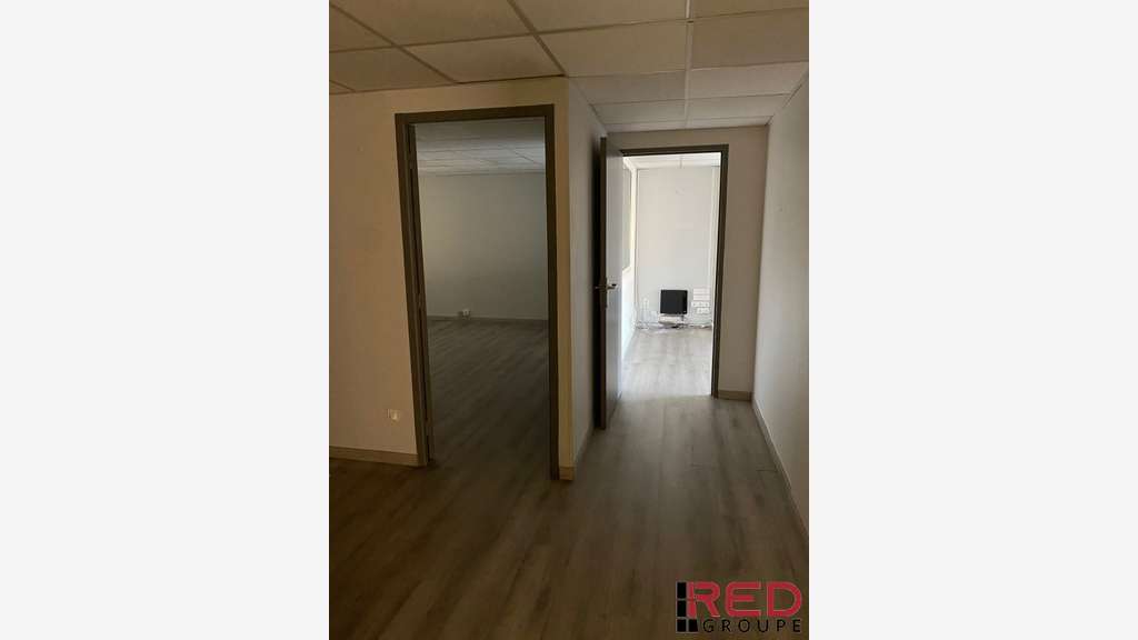 A louer bureaux de 46m² en R+1 Aubagne Paluds