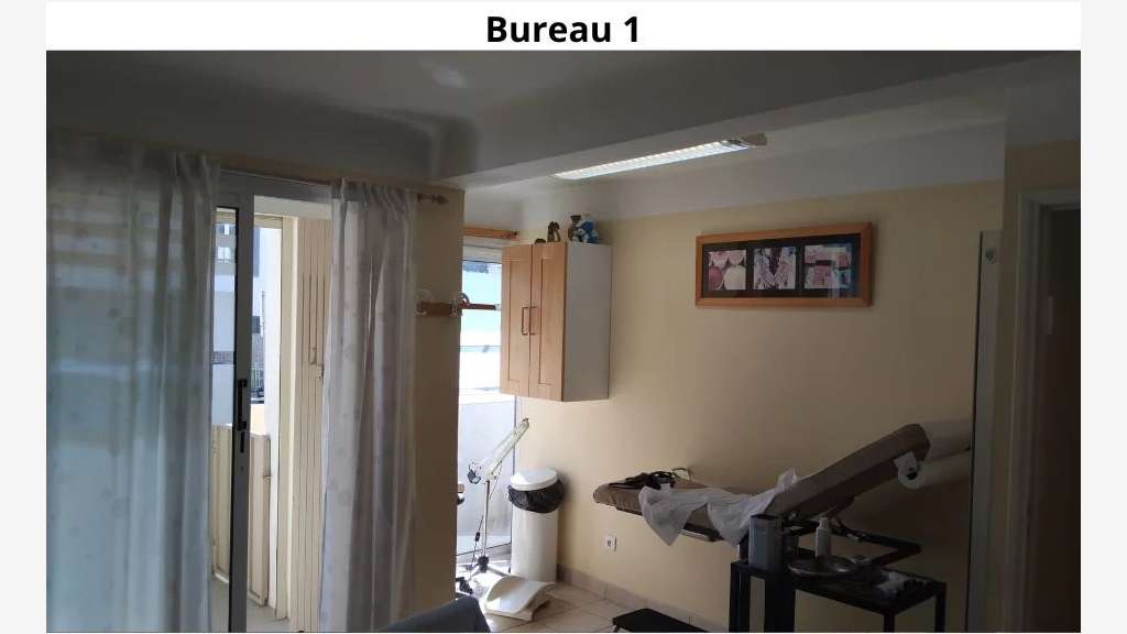 A louer 2 bureaux professionnels à Aubagne