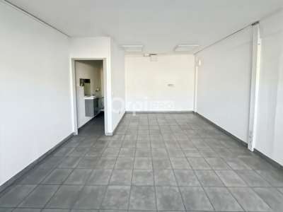 Bureau 12m² à louer avenue de la Fleuride Aubagne