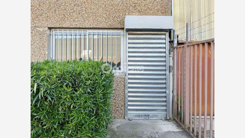 Bureau 12m² à louer avenue de la Fleuride Aubagne