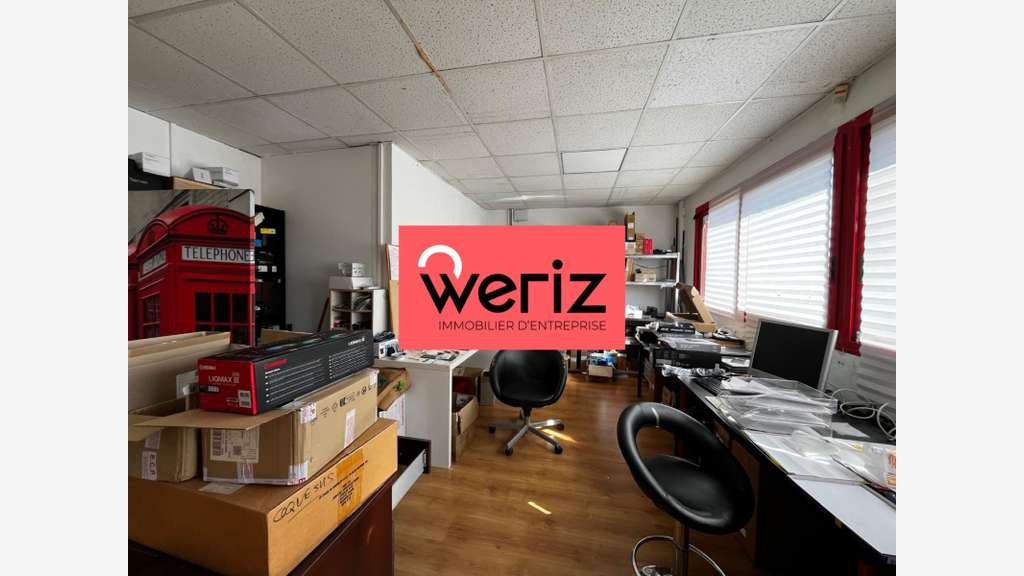 A louer bureaux 123m² R+1 proche A50 Aubagne