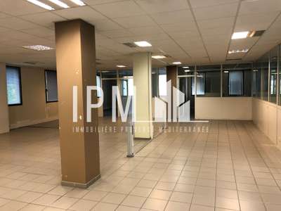 A louer bureaux 630m² Aubagne ZI les Paluds