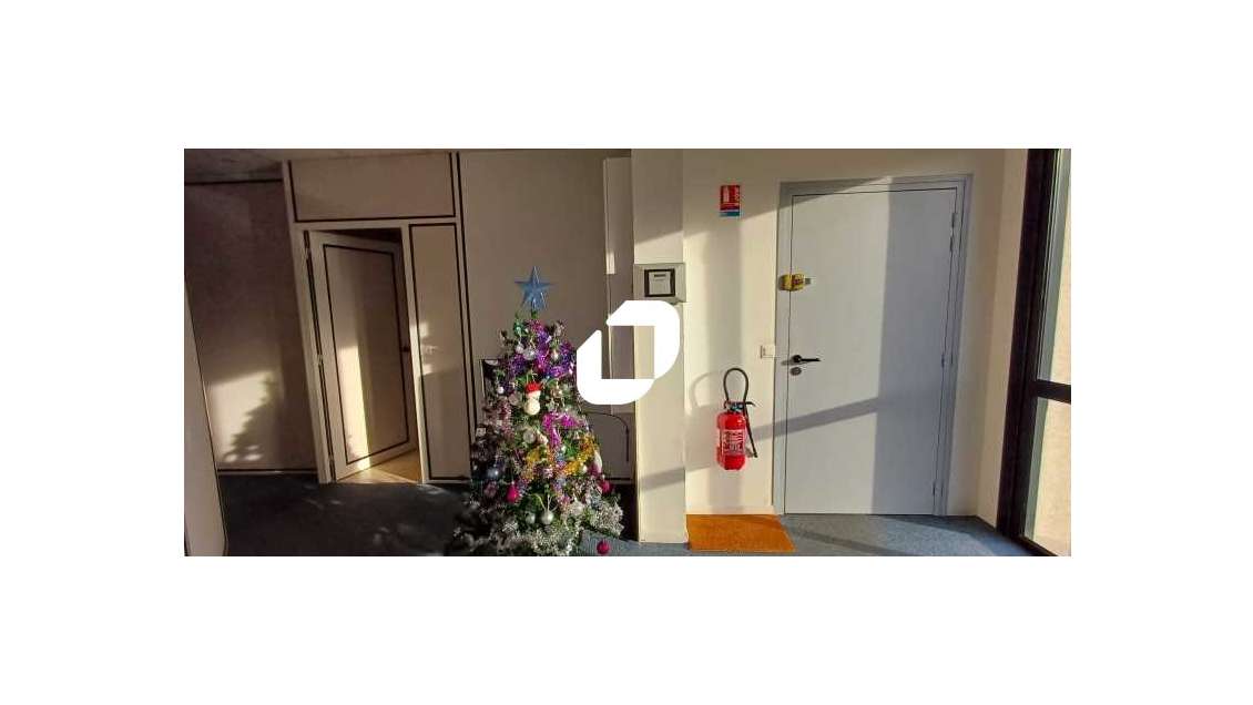 A louer Bureaux 160m² Aubergenville