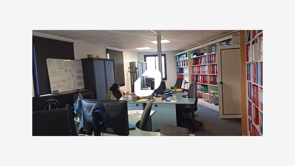 A louer Bureaux 160m² Aubergenville