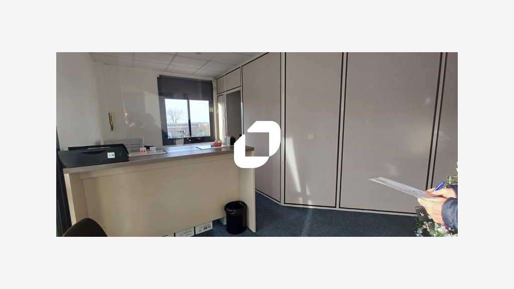 A louer Bureaux 160m² Aubergenville