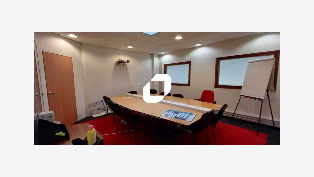 A louer Bureaux 533m² Aubergenville