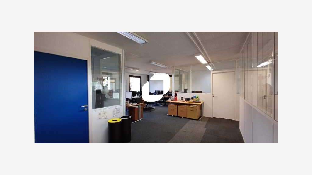 A louer Bureaux 800m² Aubergenville