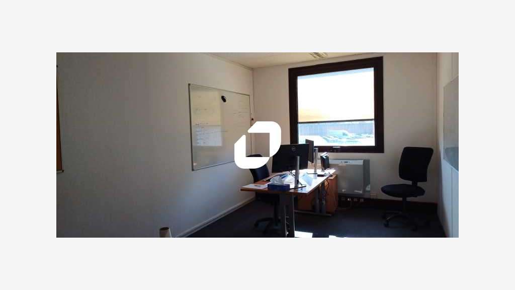 A louer Bureaux 800m² Aubergenville